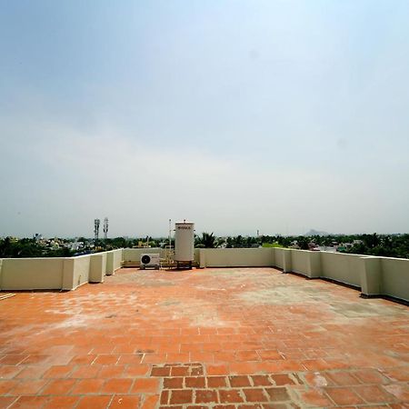 Hotel Moshis Nest à Madurai Extérieur photo